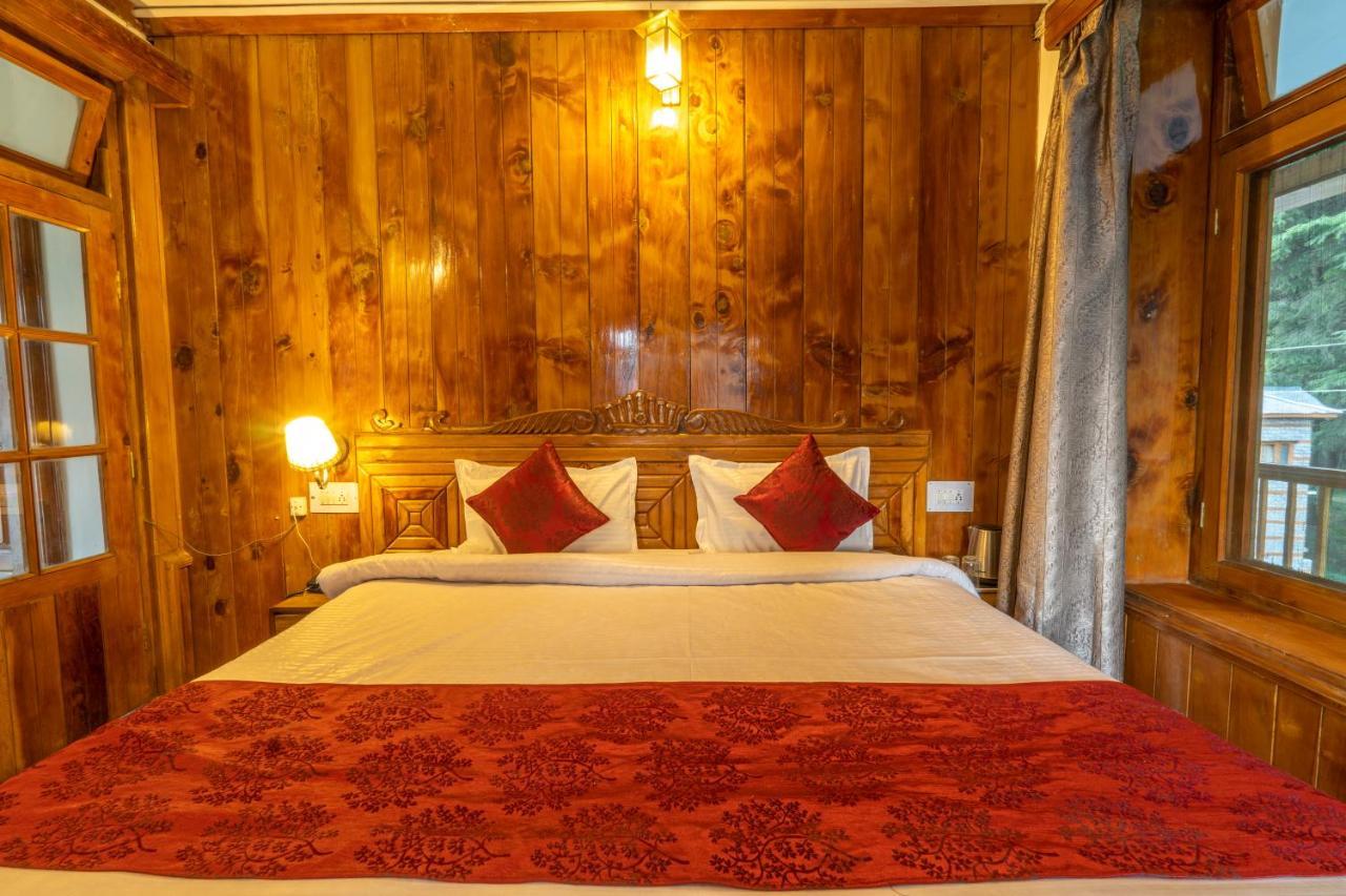 Holiday Home International -Vivaan Stays Манали Экстерьер фото