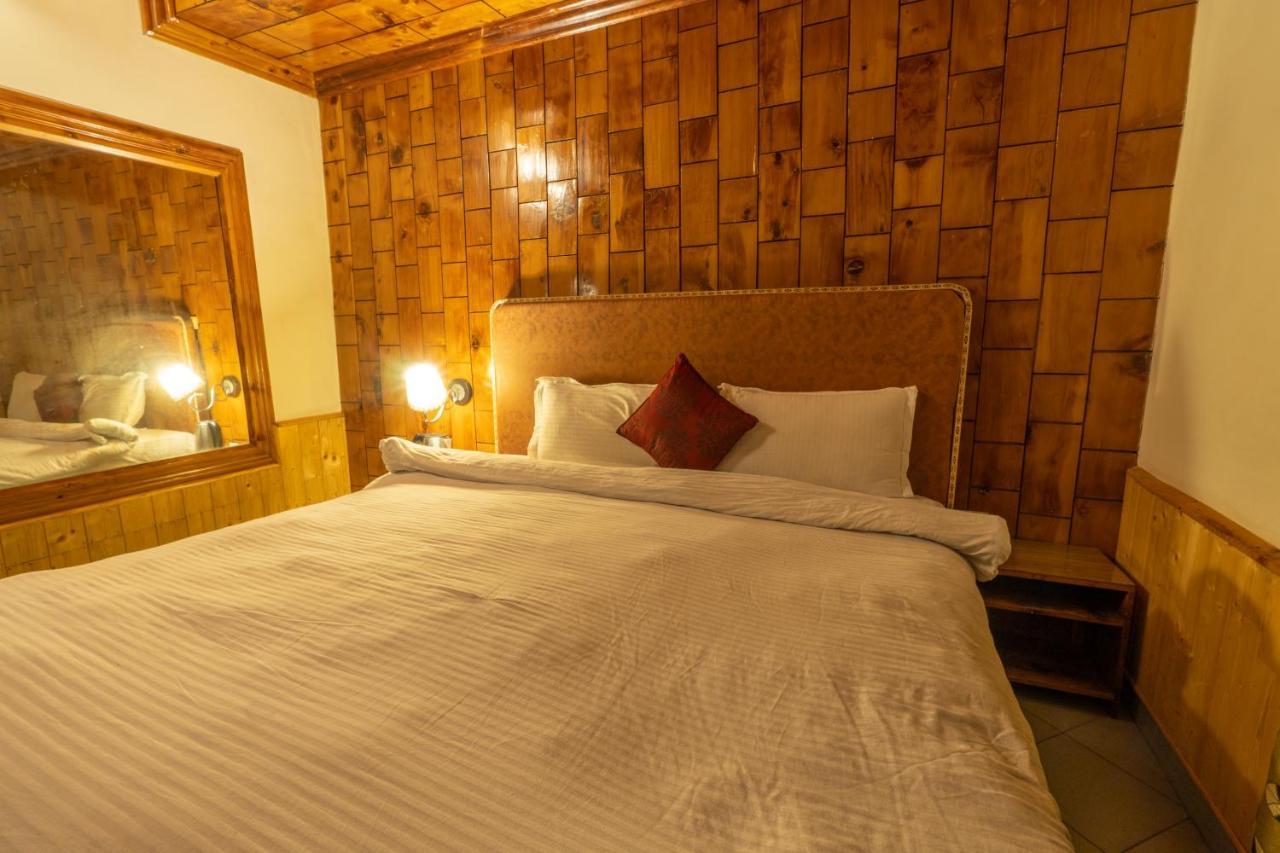 Holiday Home International -Vivaan Stays Манали Экстерьер фото